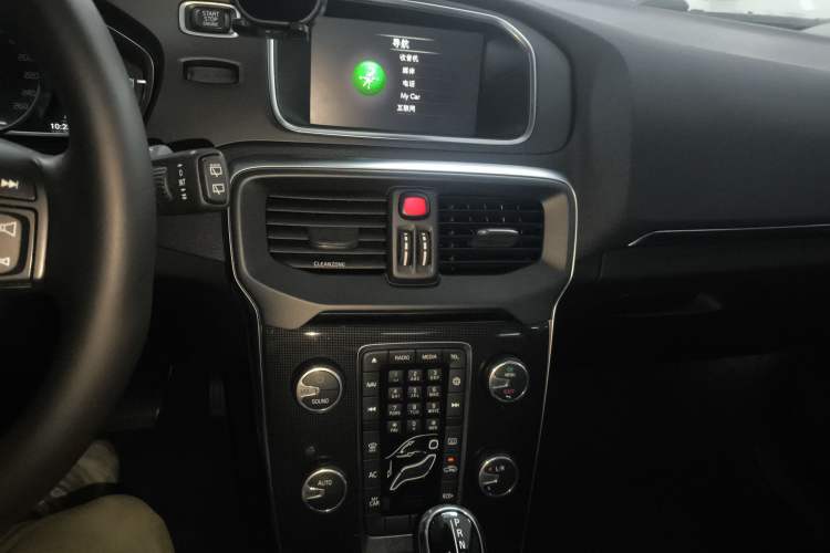 Used Volvo V40 2019 T3 Zhiyi Edition