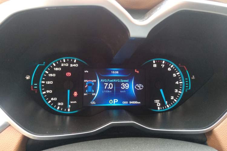 Used Soueast DX7 2015 1.5T Automatic Prestige Model