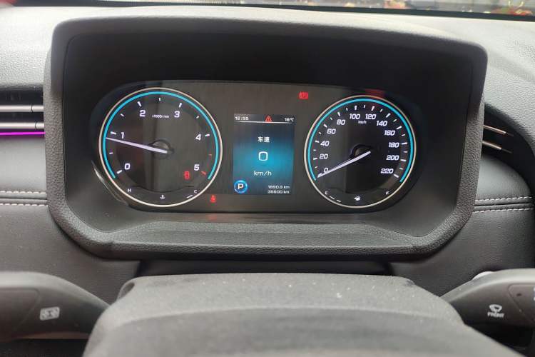 Used JMC DaDao 2023 All-Purpose Model 2.3T Diesel Automatic Two-Wheel Drive Standard Wheelbase Comfort Edition Instrument Cluster