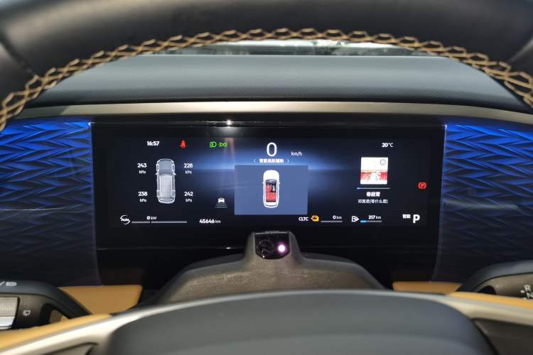 Used Geely Galaxy L7 2023 1.5T 115 km Starship Instrument Cluster