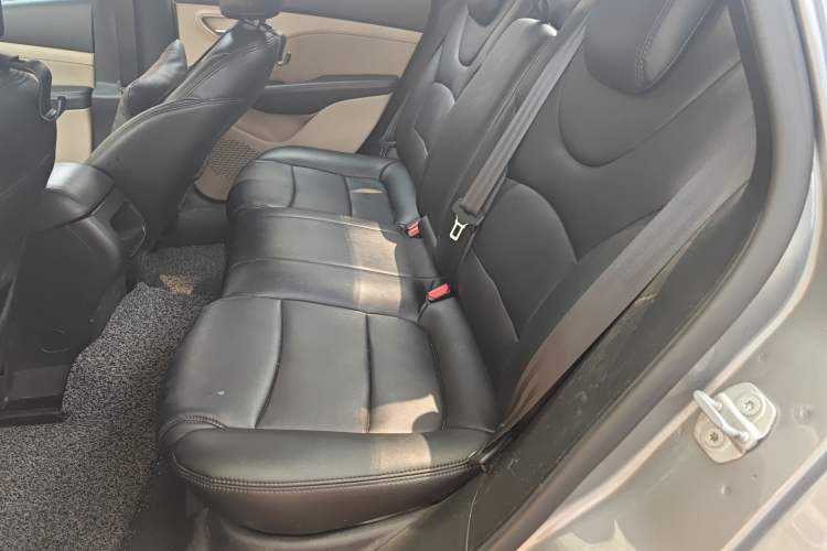 Used Fiat Viaggio 2012 1.4T Automatic Enjoyment Edition
