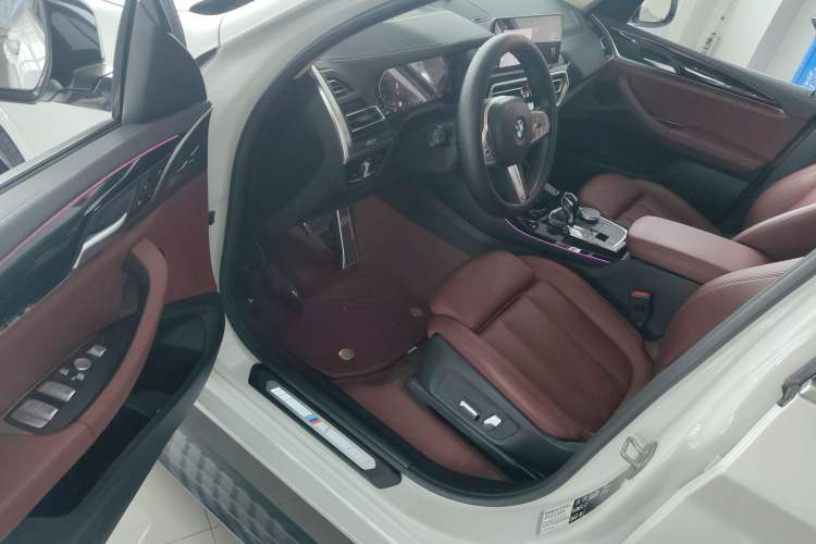 Used BMW X3 2022 Restyled xDrive25i M Sport Package Driver Seat