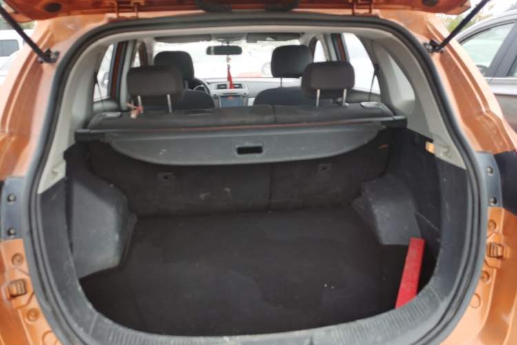 Used BAIC Senova X65 2015 2.0T manual Comfort trim level