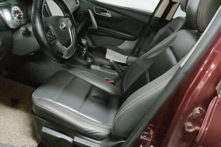 Used SWM X7 2016 1.5T Manual Luxury Edition 7 Seats
