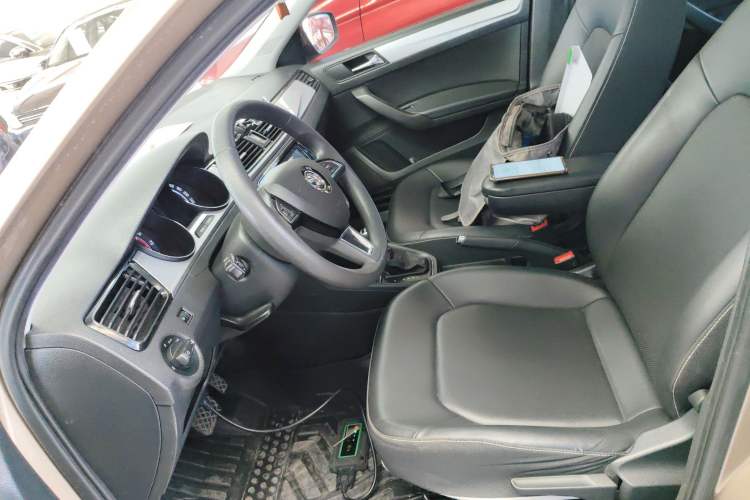 Used Skoda Rapid 2020 1.5L Automatic Comfort Edition
