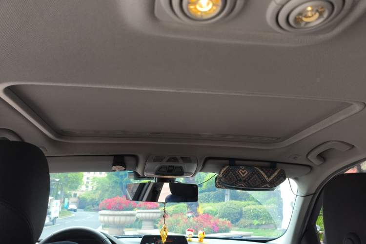 Used BMW 3 Series 2016 320Li Fashion Model
