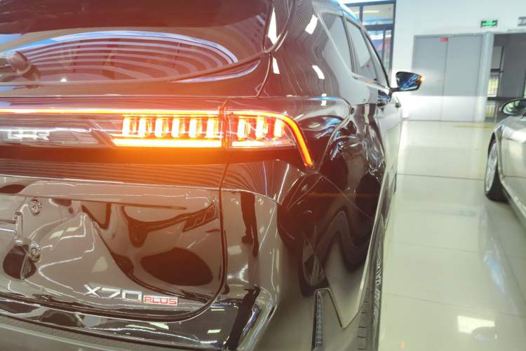 Used JETOUR X70 PLUS 2024 Champion Edition 1.5T DCT Champion PRO 5-Seater