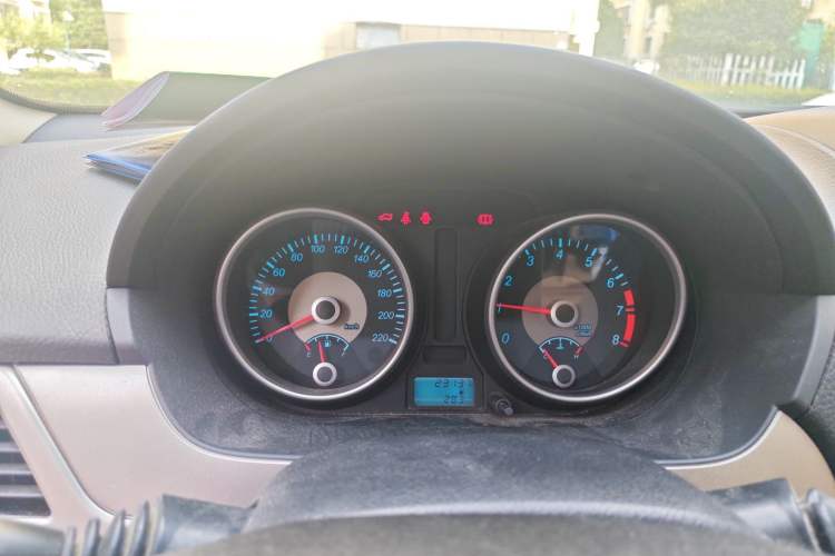 Used Buick Excelle 2013 1.5L Manual Classic Model