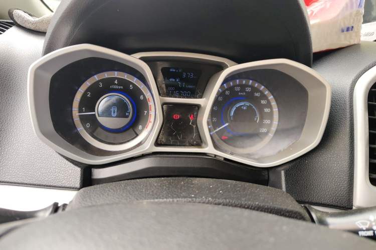 Used JAC Group Refine S3 2016 1.5L Manual Luxury Smart Version Instrument Cluster