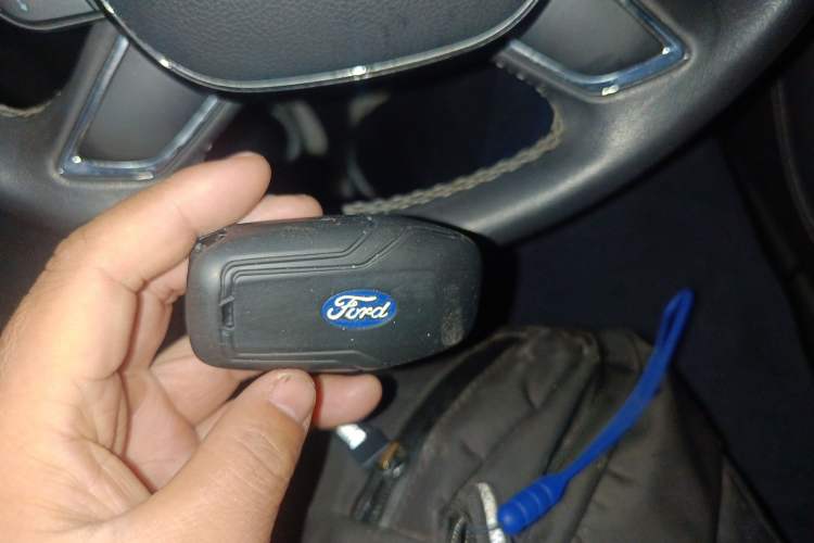 Used Ford Taurus 2017 EcoBoost 325 V6 Flagship Model Vehicle Key