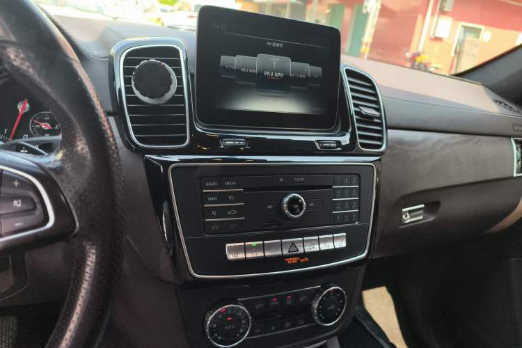 Used Mercedes-Benz GLE 2017 GLE 320 4MATIC Dynamic Model