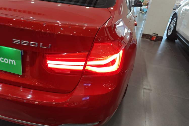 Used BMW 3 Series 2019 320Li Fashion Model
