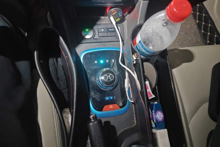 Used BAIC New Energy EU 2016 EU260 Enjoy Edition Gear Lever