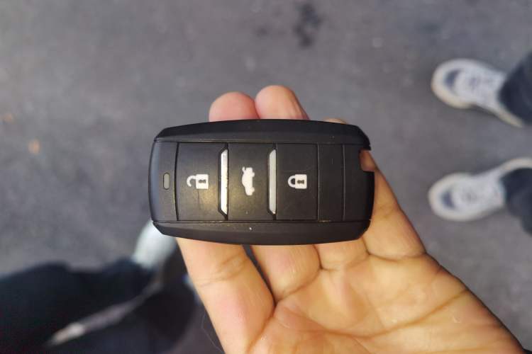 Used Changan CS75 2016 1.8T Automatic Elite Model China V Standard