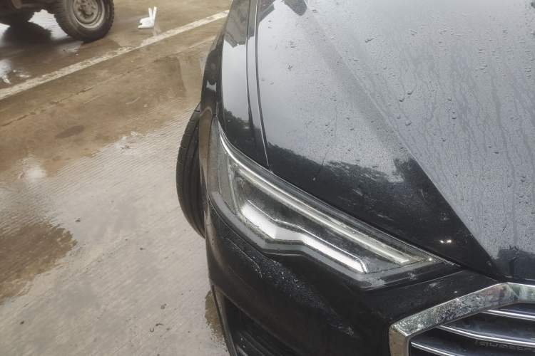 Used Audi A6L 2022 40 TFSI Luxury Dynamic Model
