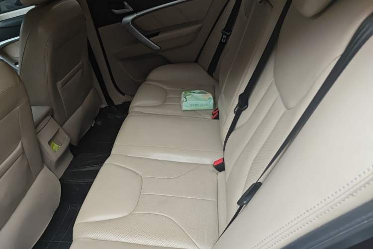 Used Geely Auto Emgrand 2017 Sedan Million Edition 1.5L CVT Luxury Model