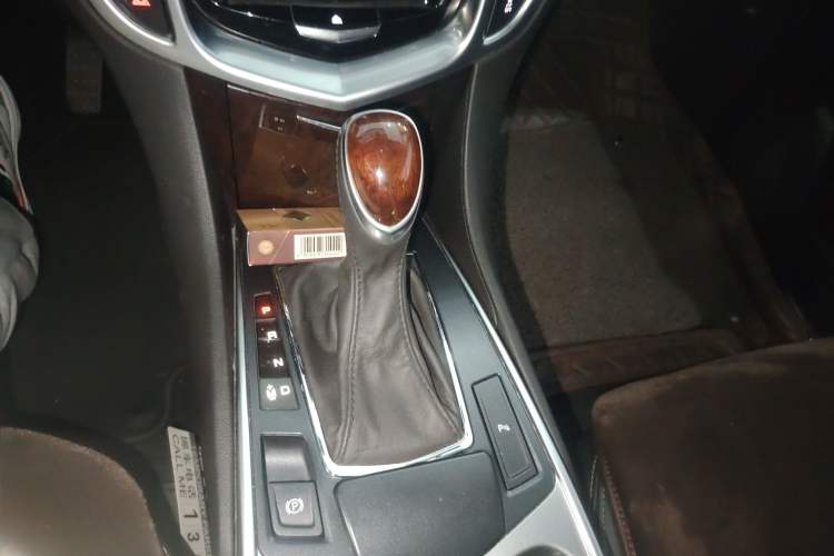 Used Cadillac SRX 2015 3.0L Elite Model