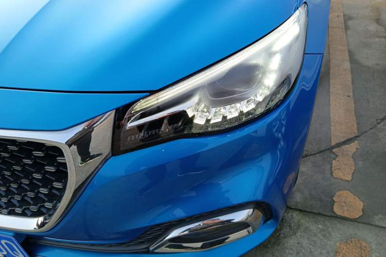 Used MG HS 2018 20T Automatic Two-Wheel Drive Hormone Passion Edition China V Standard