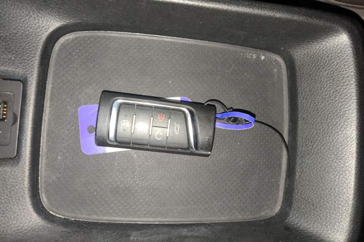 Used GAC Trumpchi M6 2019 270T DCT Luxury Edition (7-seater) China VI
