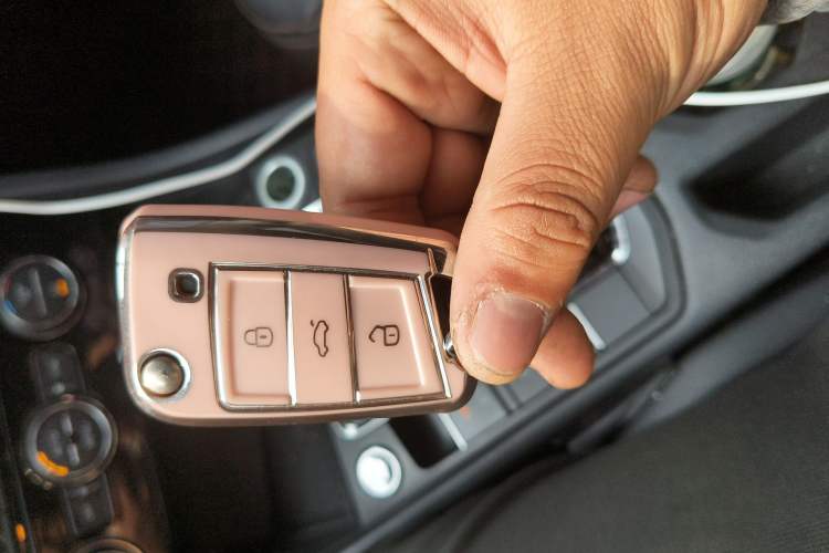 Used Volkswagen Bora 2019 Revised 1.5L Automatic Luxury Version China VI Standard Vehicle Key