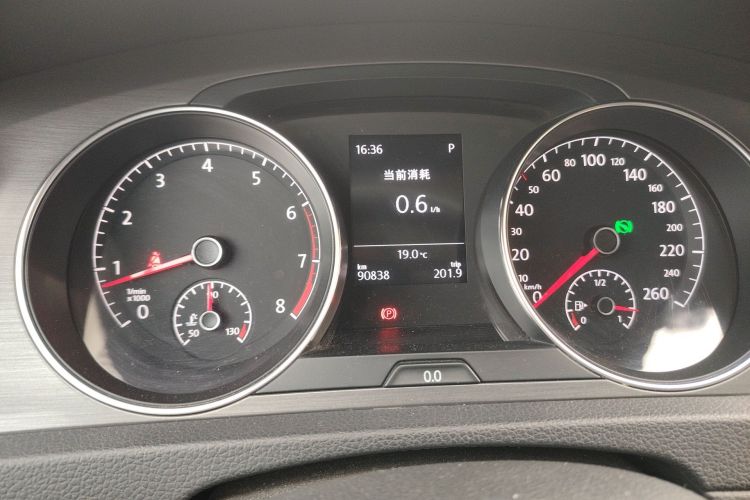 Used Volkswagen Golf 2015 1.4TSI Automatic Comfort Model