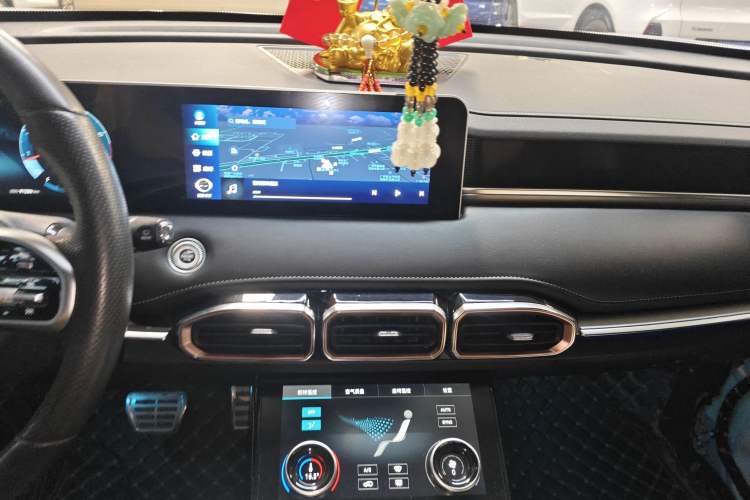 Used JETOUR X70 PLUS 2021 1.6T DCT Pro 7-seater