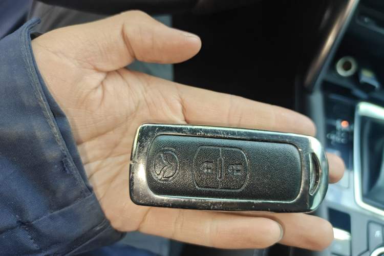 Used Mazda CX-4 2018 2.5L Automatic 4x4 Sky Passion Edition China VI Standard