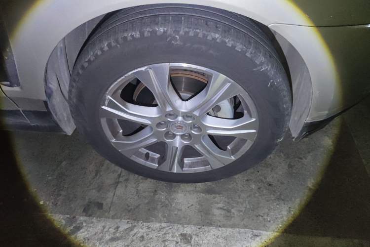 Used Cadillac SRX 2013 3.0L Leading Model