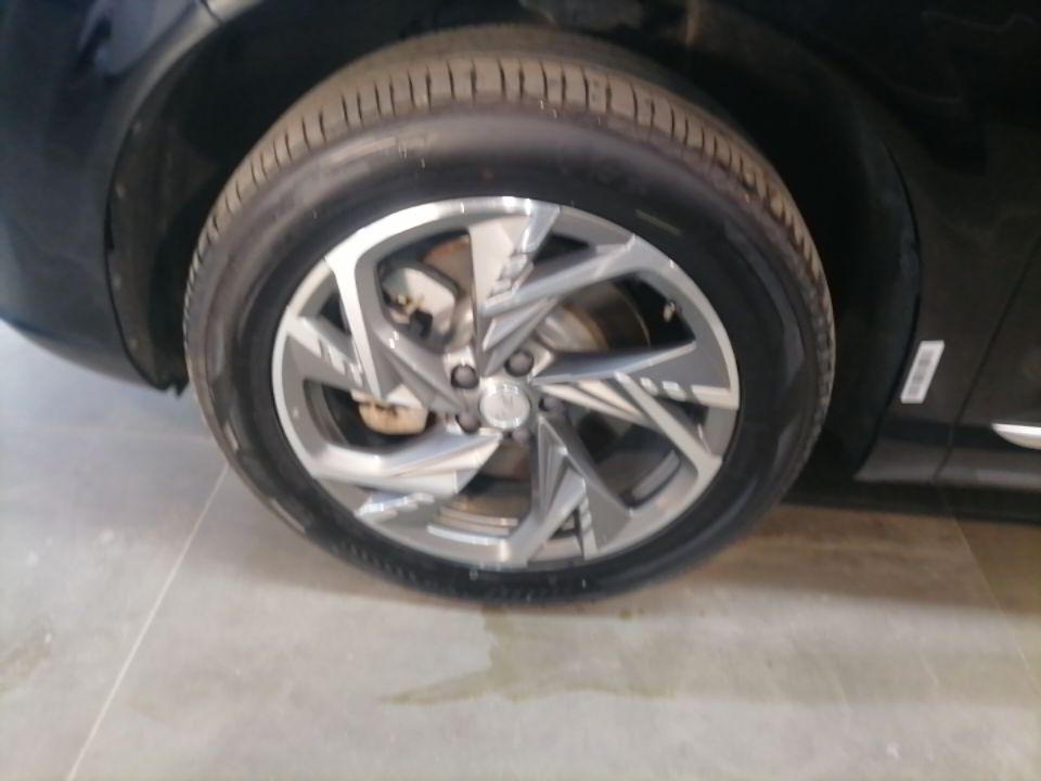 Hongqi HS3 PHEV 2025 Model 117km Jingwei Edition — снимка 10
