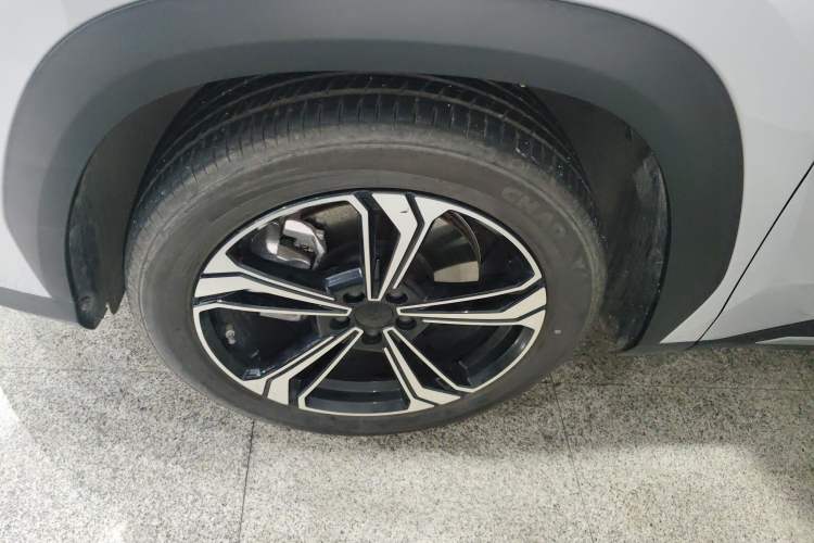 Used Geely Galaxy L7 2025 EM-i 115km Exploration+ Edition