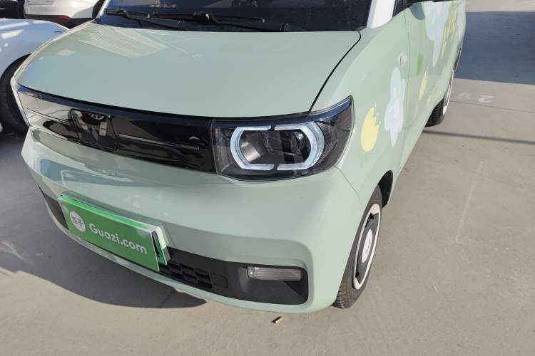Used Wuling Hongguang MINIEV 2022 Macaron Premium Model – Lithium Iron Phosphate