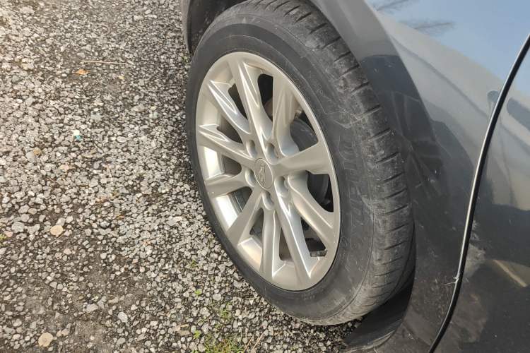 Used Cadillac CT5 2020 28T Fashion Edition Exterior 5