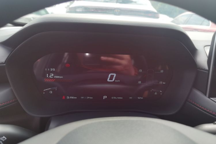 Used MG 5 2025 180 DVVT Global Luxury Edition
