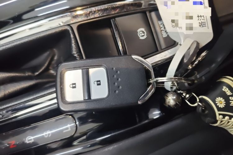 Used Honda Vezel 2016 1.8L CVT Front-Wheel Drive Pioneer Edition Vehicle Key