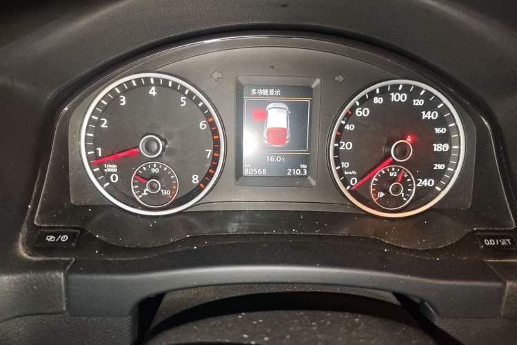 Used Volkswagen Tiguan 2015 1.8TSI Automatic Two-Wheel Drive Luxury Model