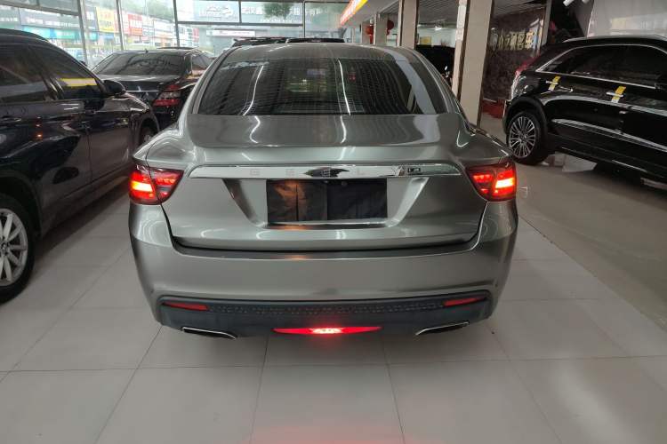 Used Geely Auto Emgrand GT 2015 1.8T Premium Model Exterior 4
