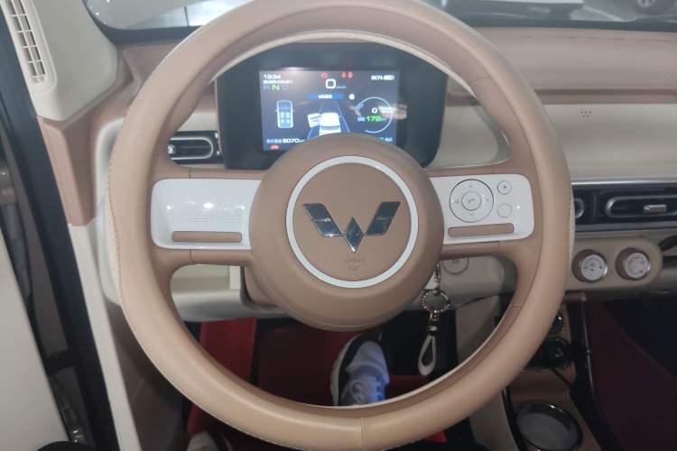 Used Wuling Hongguang MINIEV 2024 3rd Generation 215km Youth Edition