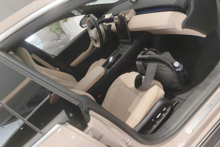 Used Nio ET5T 2024 75kWh Touring
