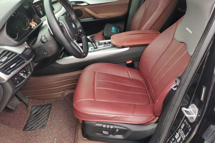 Used BMW X5  Left Front Seat