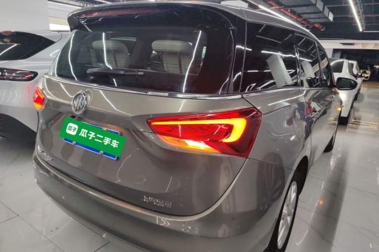 Used Buick GL6 2019 18T 6-Seater Elite Version China VI Standard
