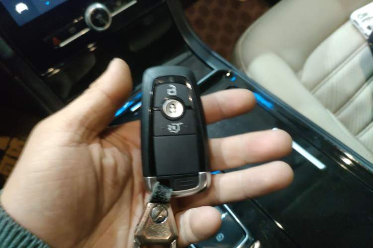 Used Ford Edge 2020 EcoBoost 245 Two-Wheel-Drive Titanium 5-Seater