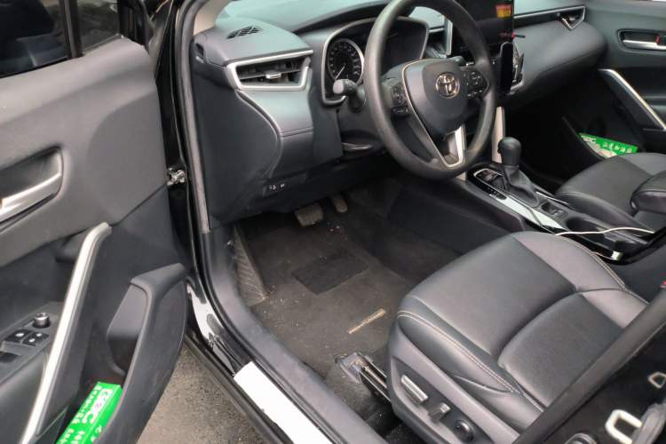 Used Toyota FRONTLANDER 2022 2.0L CVT Luxury Edition
