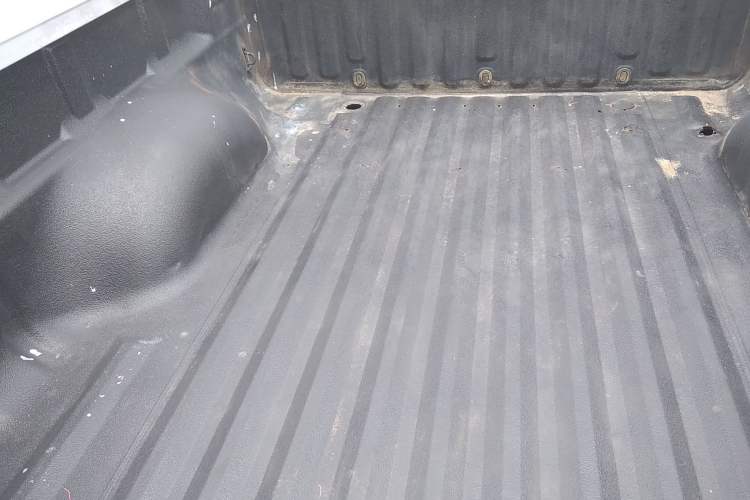 Used Great Wall Wingle 5 2017 2.0T European Version Diesel Two-Wheel Drive Advanced Large Double-Cab GW4D20E