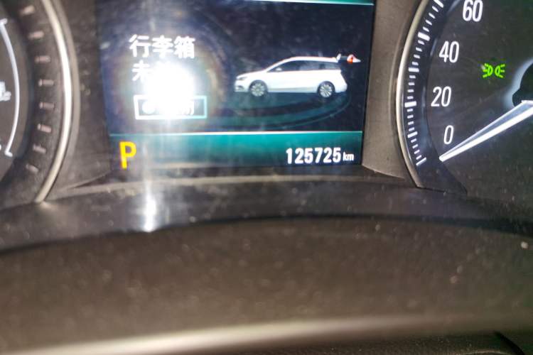 Used Buick GL6 2018 18T 6-Seater Elite Model