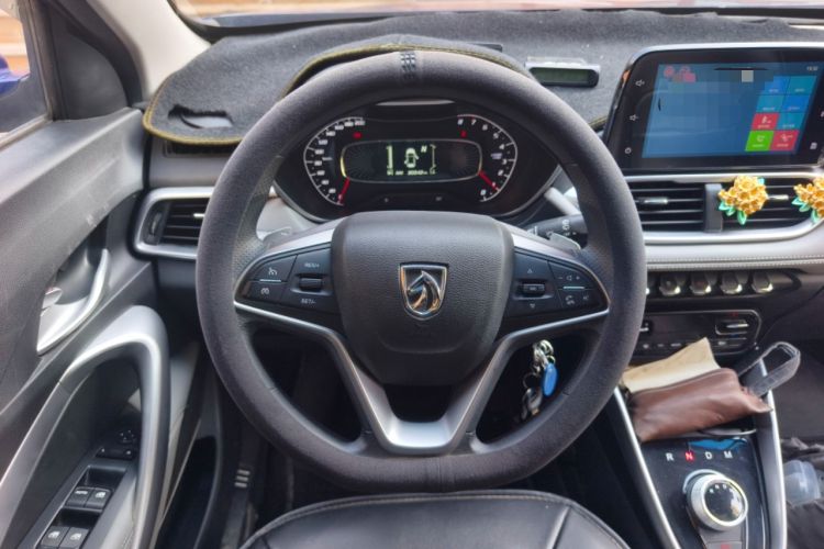 Used Baojun 510 2017 1.5L Automatic Fashion Model