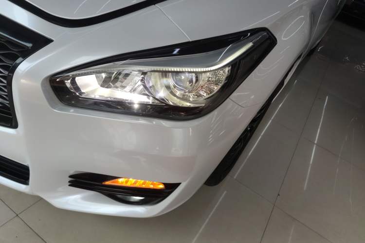 Used Infiniti Q70 2017 Q70L 2.5L Enjoyment Edition
