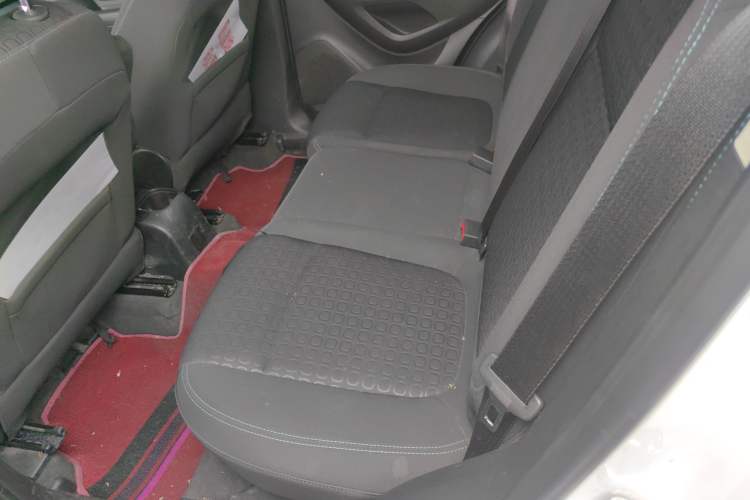 Used Chevrolet Trax 2016 1.4T Automatic Two-Wheel Drive Comfort Version with Sunroof