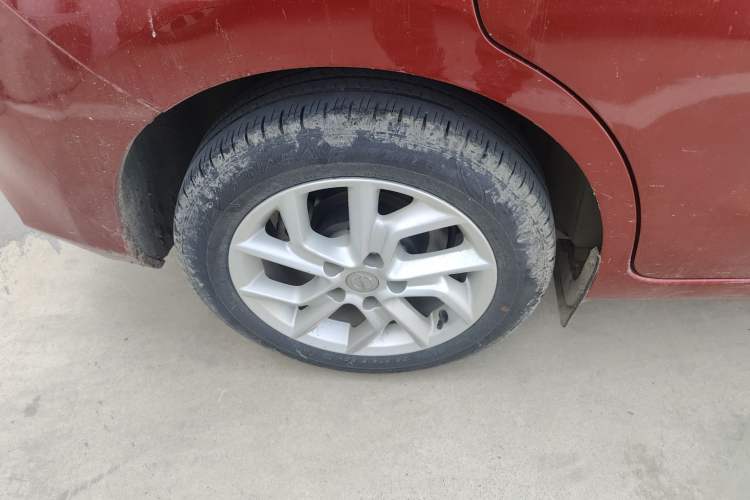 Used Nissan Tiida 2021 1.6L CVT Cool Edition
