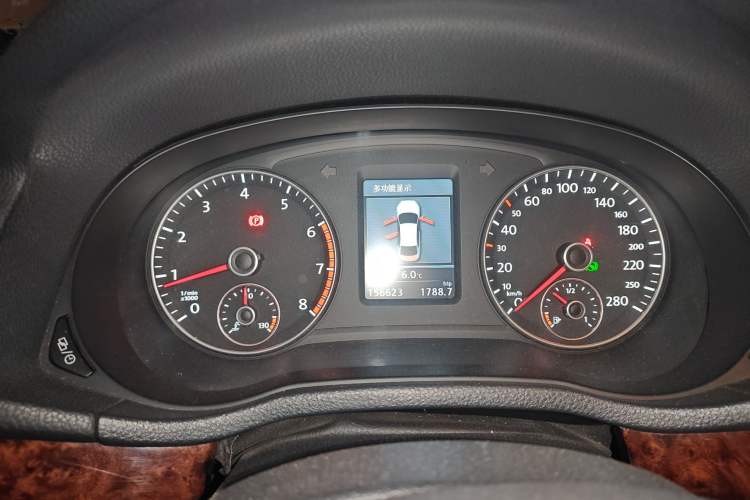 Used Volkswagen Passat 2013 1.8TSI DSG Prestige Edition Instrument Cluster