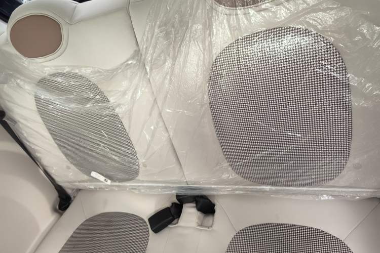 Used Bestune Pony 2026 222km Colorful Horse Left Rear Seat